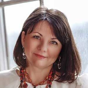 Оксана Кузів